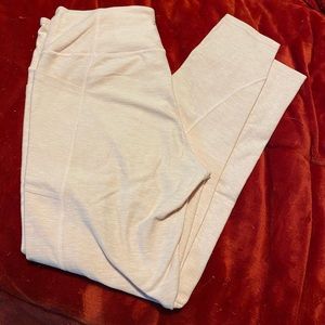 Victoria secret light pink 7/8 leggings as md